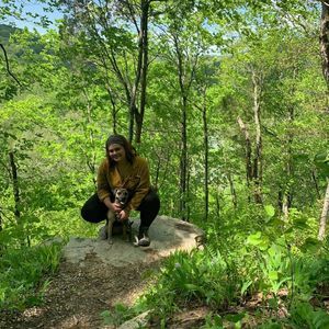 Meet your Posher, Kayla